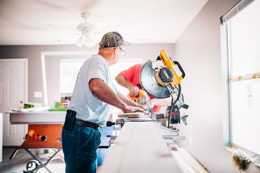 Renovasi rumah tidak layak huni